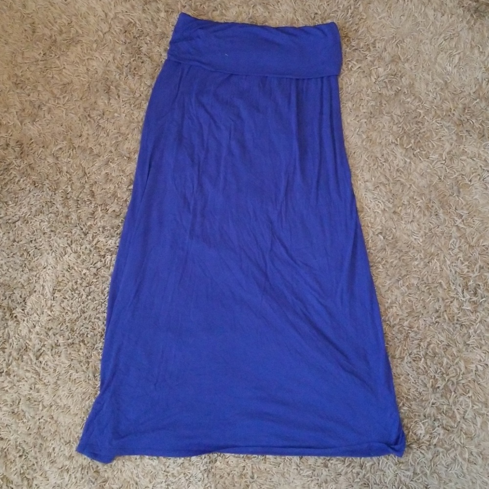 Blue maxi
